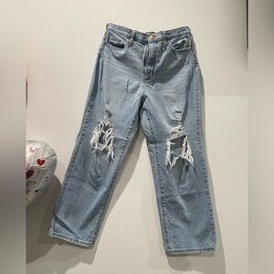 Universal Thread Light Blue Denim Jeans
